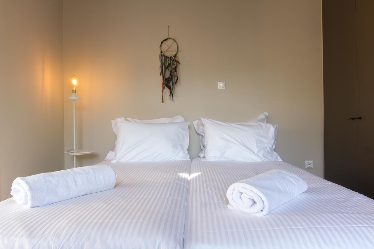 אתונה Aba Junior Apartment Veikou Street מראה חיצוני תמונה