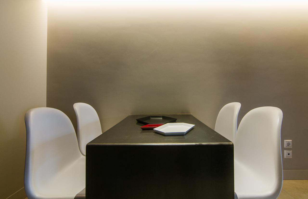 אתונה Aba Junior Apartment Veikou Street מראה חיצוני תמונה