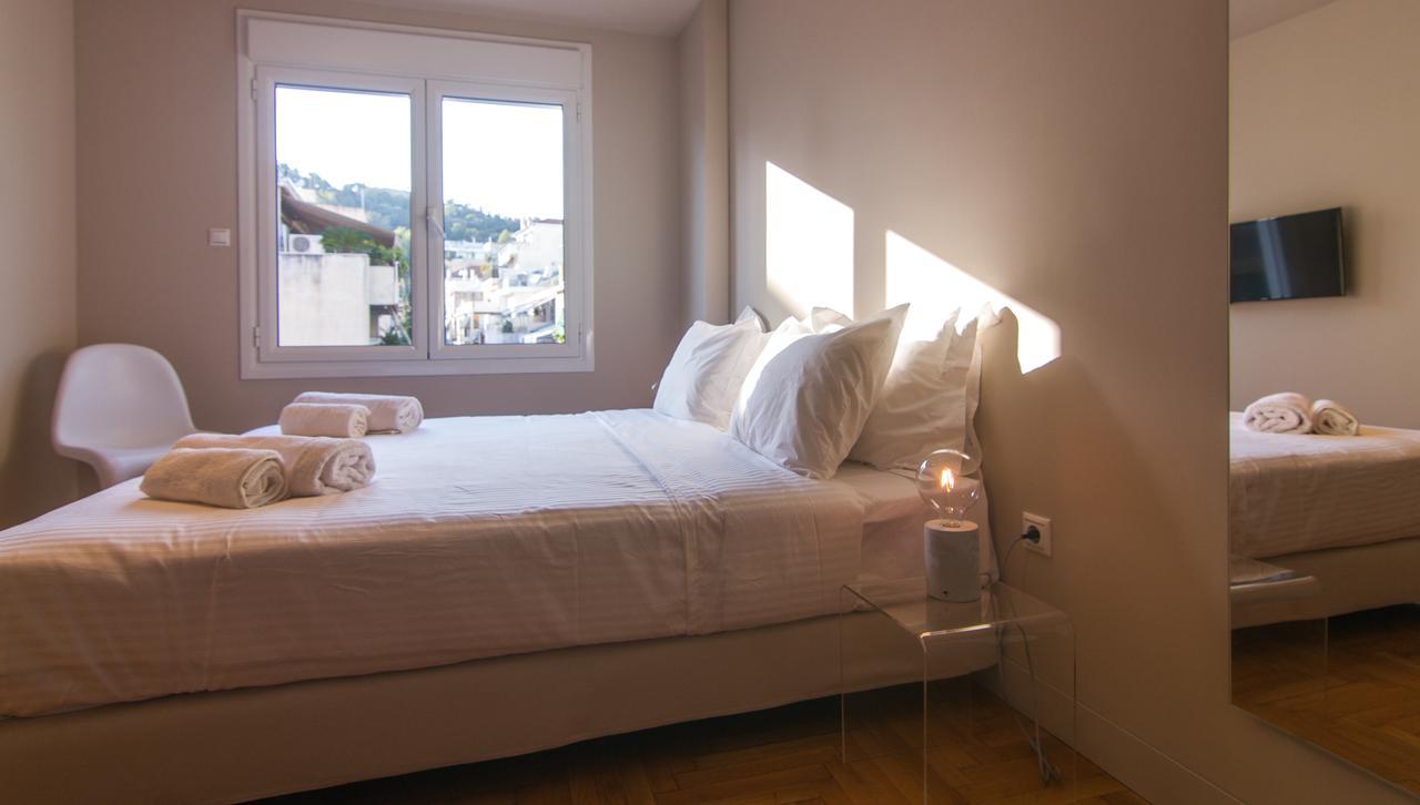 אתונה Aba Junior Apartment Veikou Street מראה חיצוני תמונה